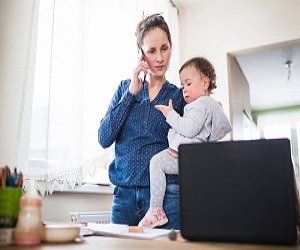 Sfaturi de organizare eficienta a timpului pentru mamele care se impart intre job si viata de familie