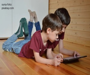 Copiii sunt dependenti de tehnologie? Ce putem face?