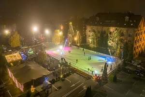 Patinoarul Caro Ice Land deschide sezonul de iarna