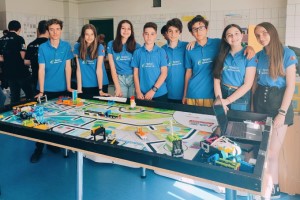10 elevi vor reprezenta Romania la Campionatul Mondial de Robotica 2022