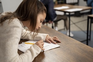 Simulare Bac 2026: greseli frecvente care te pot elimina din examen Simulare Bac 2026: greseli frecvente care te pot elimina din examen