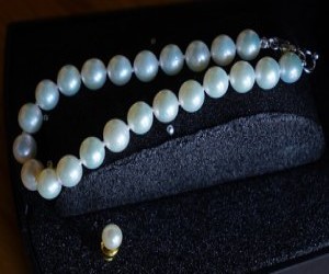De ce perla este denumita regina pietrelor pretioase?