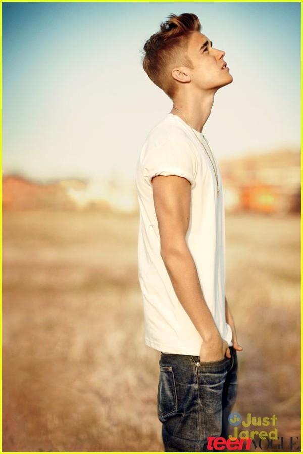 Justin Bieber, idolul tinerilor din Teen Vogue 2013
