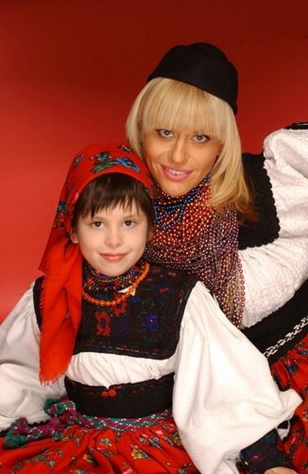 Loredana si fiica ei, Elena