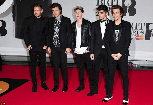 One Direction la Brit Awards 2014