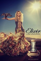 Shakira lanseaza parfumul Elixir