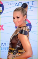 Demi Lovato este prezentatoarea Teen Choice Awards 2012