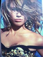 Miley Cyrus in revista Marie Claire