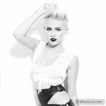 Miley Cyrus intr-o noua ipostaza