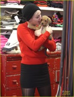 Miley si Miley Cyrus si Penny Lane