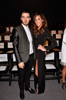 Danielle & Kevin Jonas la New York Fashion Week