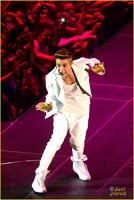 Justin Bieber a cantat in Dublin