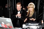 Taylor Swift a facut pe Dj-ul la petrecerea Brit Awards 2013