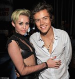 Miley Cyrus si Harry Styles