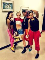 Miley Cyrus repeta pentru premiile Mtv