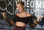 Miley Cyrus a cantat la MTV VMA 2013