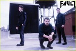 Jonas Brothers, pictorial in revista Fault
