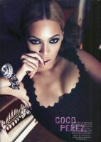 Beyonce - fotografie din Harper's Bazaar
