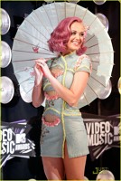 Katy Perry la premiile MTV