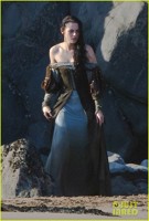 Kristen Stewart in rolul Albei-ca-Zapada