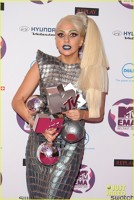 Lady Gaga, marea castigatoare a premiilor Mtv 2011