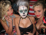 Costumatia lui Miley Cyrus de Halloween