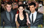 Kristen Stewart alaturi de colegii sai la premiera Breaking Dawn - Londra