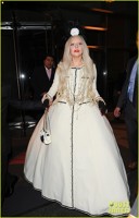 Lady Gaga in tinuta de bal la New York