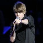Justin Bieber: `Vreau sa imi cresc copiii in Canada`