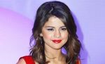 Selena Gomez va deveni "sora cea mare"