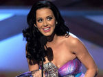 Katy Perry, cea mai ascultata artista a anului 2011